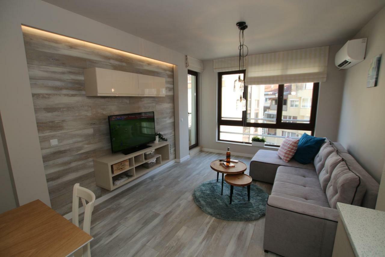 Apartment Angelov Varna Esterno foto